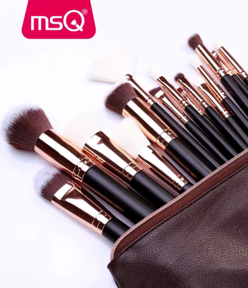 Set de 15 Pcs Café Brochas de Maquillaje MSQ